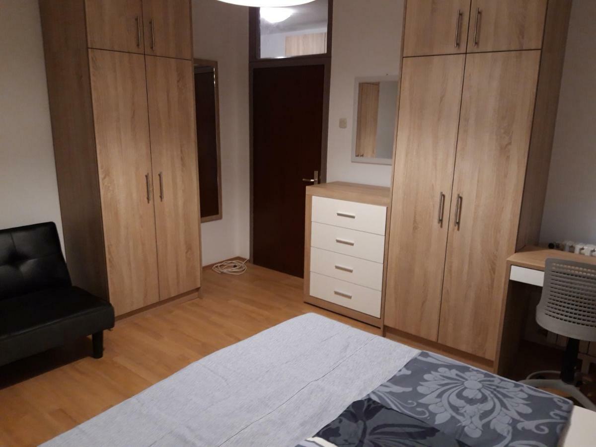 Apartman Centros Осиек Екстериор снимка